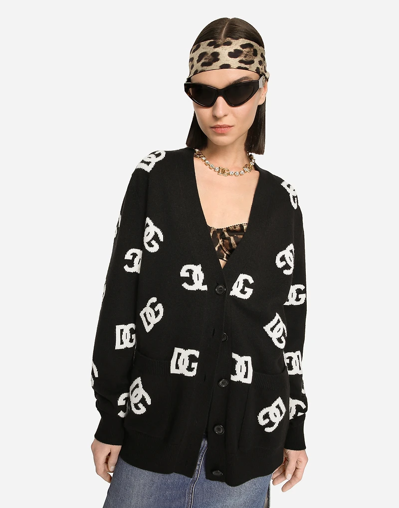 Wool cardigan with DG inlay