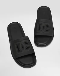 Rubber beachwear sliders