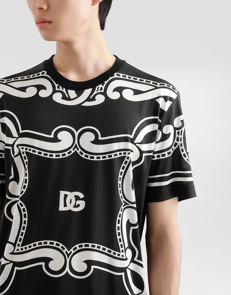Silk T-shirt with bandanna print