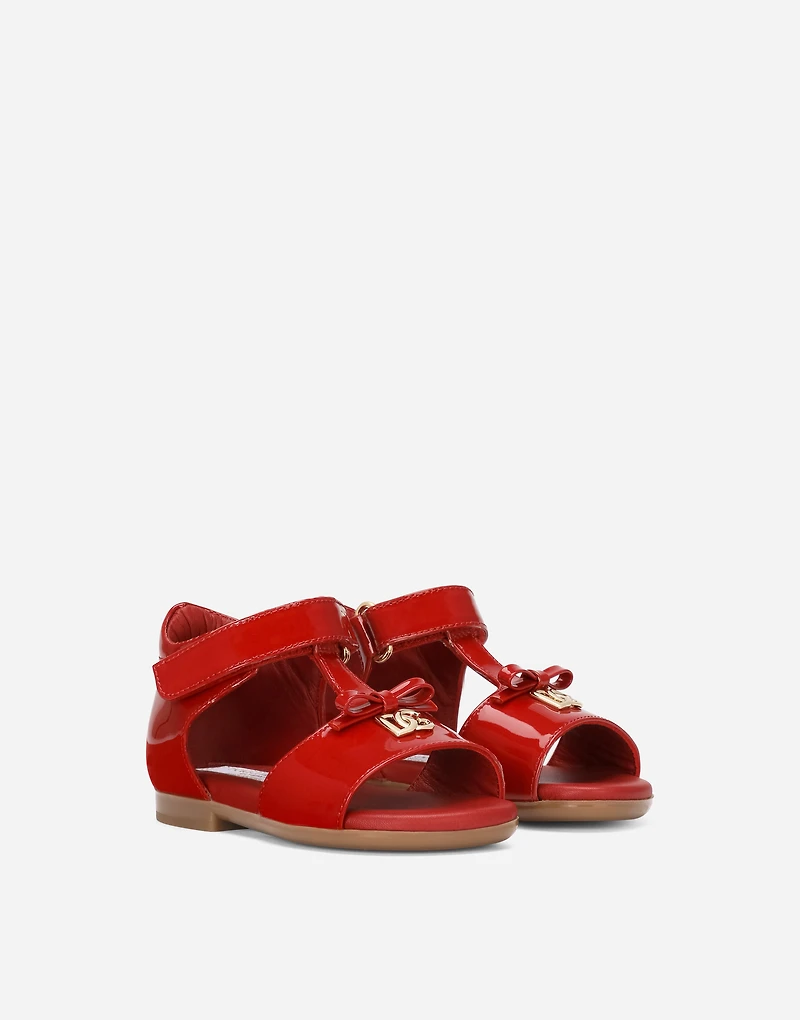 Patent leather first steps sandals with metal DG logo