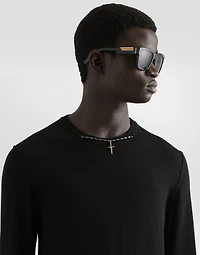 Round-neck cashmere sweater with bejeweled detailing