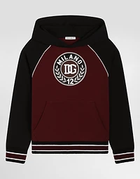 Hooded sweatshirt with embroidery