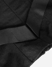 Corset-style belt with branded stretch crossover bands