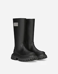 Calfskin boots