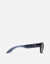 DG logo sunglasses