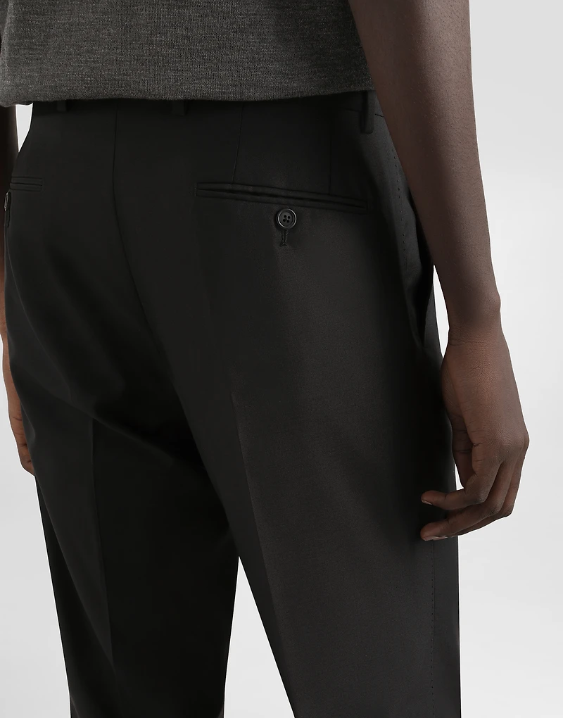 Wool and silk Martini-fit suit