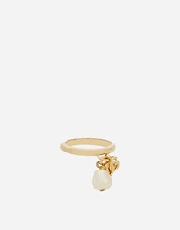 Engagement ring with DG logo and pearl charms