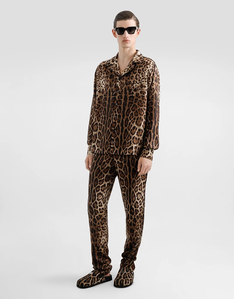 Silk vanity shirt with leopard print