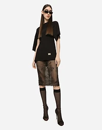 Asymmetrical top with cut-out
