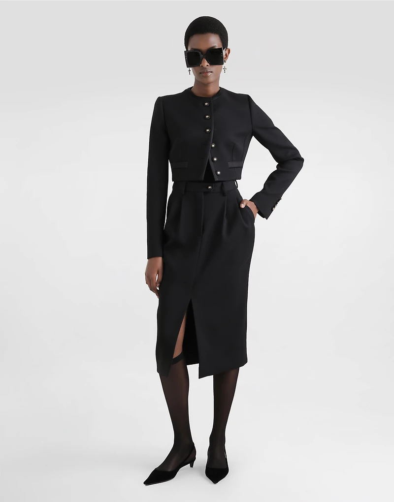 Cropped single-breasted wool jacket