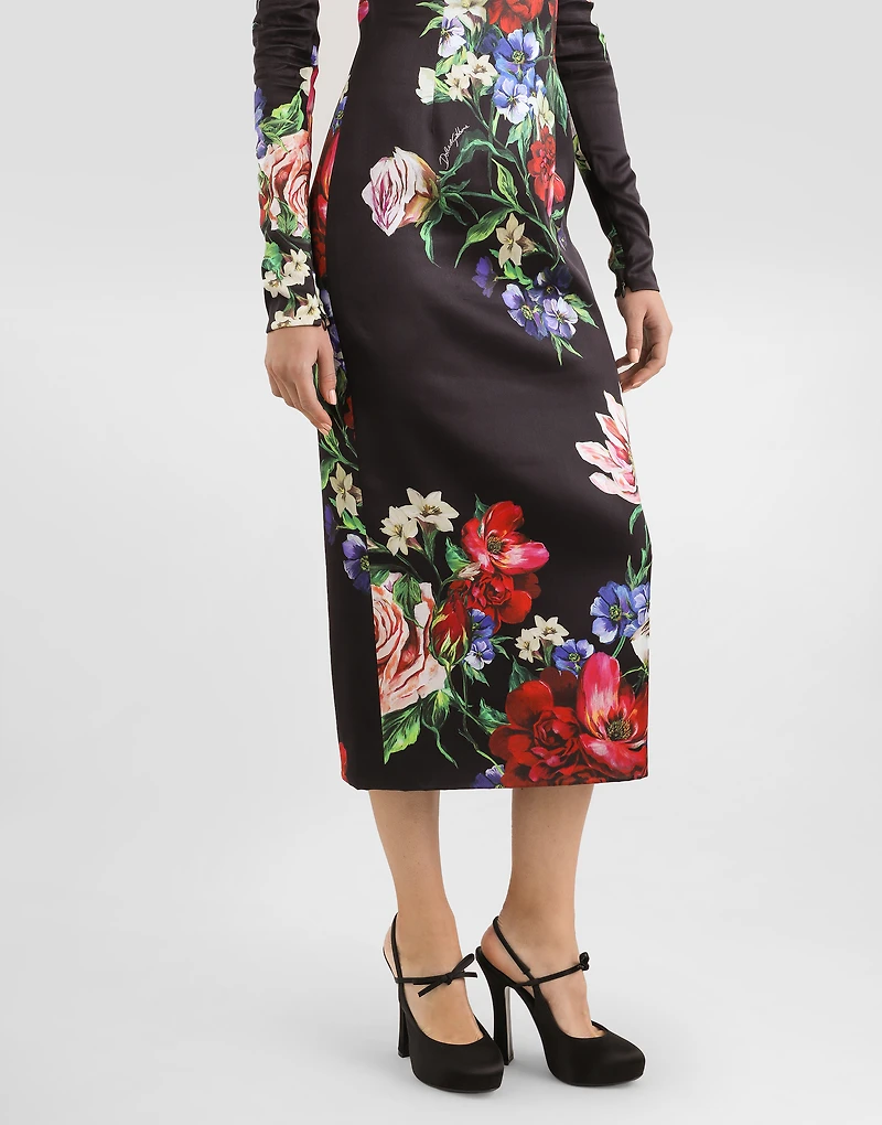 Satin calf-length round-neck dress with floral print