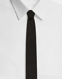 Silk tie