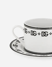 Set 2 Porcelain Teacups with Saucers