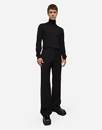 Extra-fine cashmere turtleneck sweater
