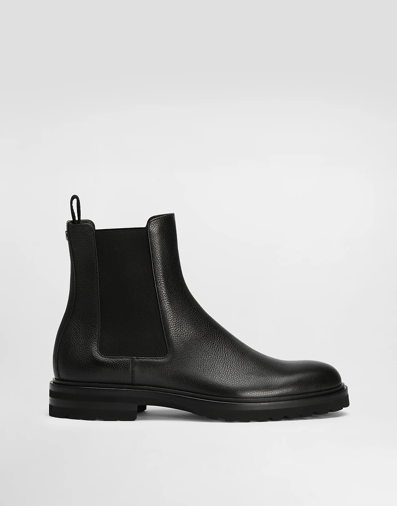 Grainy calfskin ankle boots
