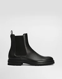 Grainy calfskin ankle boots