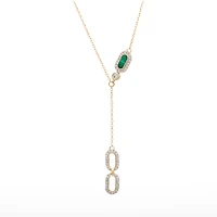 Collier avec Pendentif en Or 10K Serti de Diamants