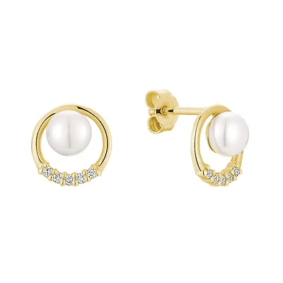 10K Gold Stud Earrings with Freshwater Pearls Set with 10 Diamonds – 9Pts. Color: yellow | Doucet Latendresse