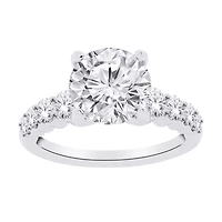 Bague en Or Blanc 10k Sertie de Diamants Cultivés en Laboratoire