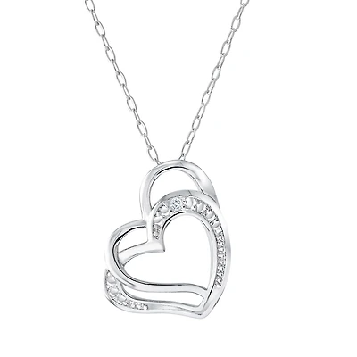 Pendentif double coeur en argent sterling sertis d'une touche de diamant - chaîne incluse. Color: argent | Doucet Latendresse