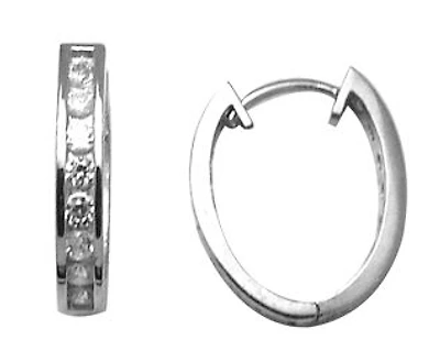 Boucles d'oreilles ovales de genre Huggies serties de zircons cubiques - en argent sterling. Color: argent | Doucet Latendresse