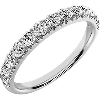 Anniversary ring for woman