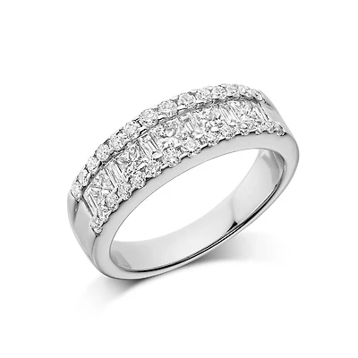 Bague en or blanc 14K avec diamants. Color: blanc | Doucet Latendresse