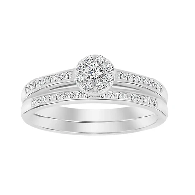 Set d'alliances arrondi 10K avec diamants. Color: blanc | Doucet Latendresse