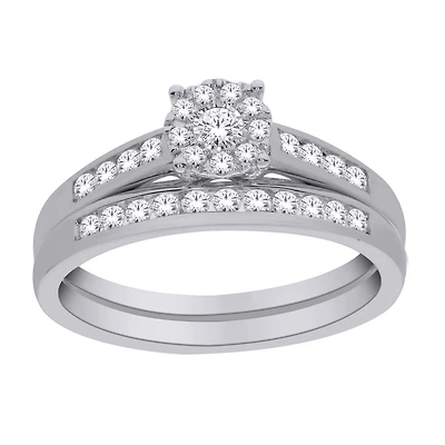 10K White Gold Diamond Cluster Bridal Ring Set. Color: white | Doucet Latendresse