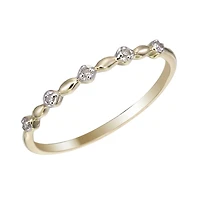 10K yellow Gold Ring with Diamonds