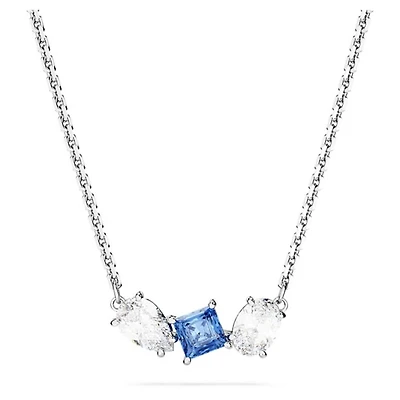 Chain for women. Color: white | Doucet Latendresse