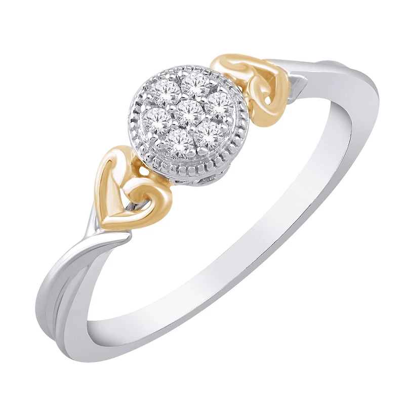 Bague avec deux petits cœurs 10K diamants. Color: 2 tons | Doucet Latendresse