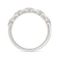 Bague en Argent. Sterling avec Diamants - 0.1ct, 4.5mm. Color: blanc | Doucet Latendresse