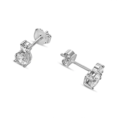Boucles d'Oreilles Fixes en Argent Sterling à Deux Zircons Cubiques. Color: argent | Doucet Latendresse