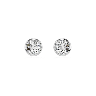 Clous d'Oreilles Imber en Métal Rhodié avec Cristal Swarovski - 0.7 x 0.7 cm. Color: blanc | Doucet Latendresse