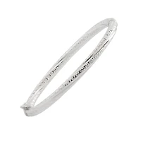 Bracelet Rigide Martelé en Argent Sterling avec Fini Rhodium. Color: blanc | Doucet Latendresse