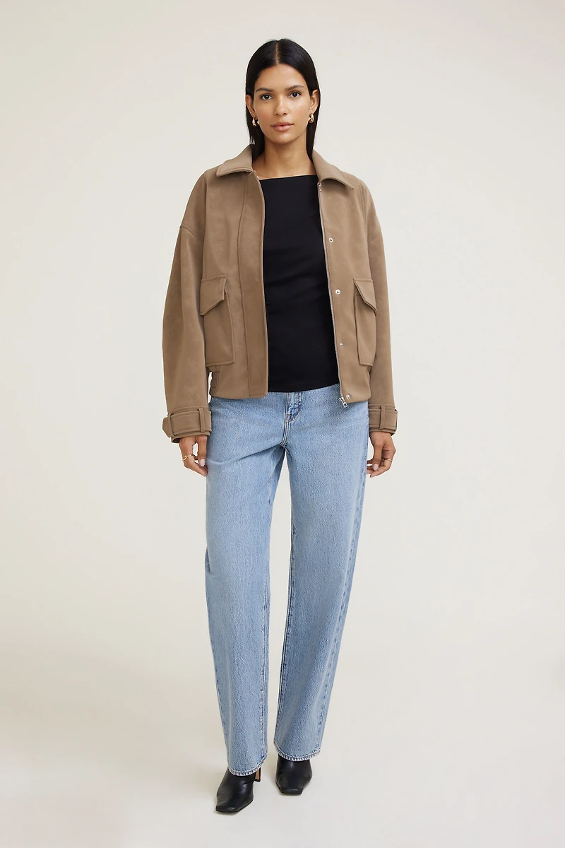 Haut drapé à manches longues et épaules dégagées