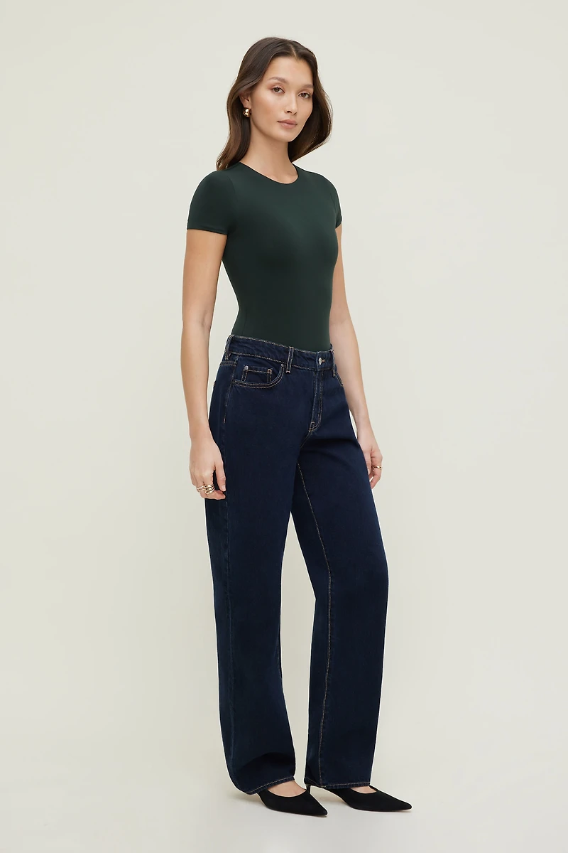 Justaucorps sculptant à col rond