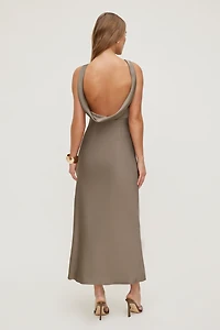 Robe nuisette maxi en satin Nora