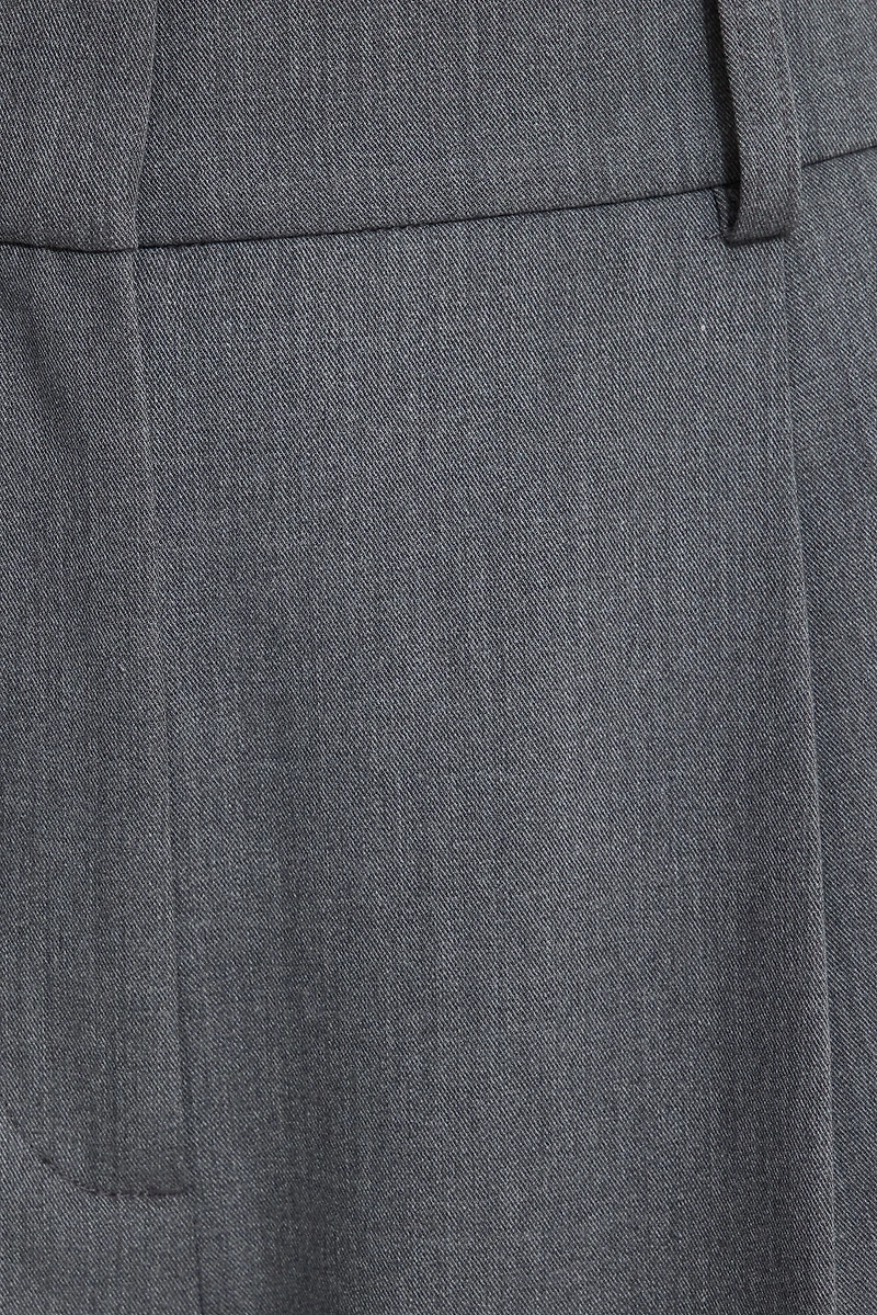Pantalon Sofia plissé à jambe droite
