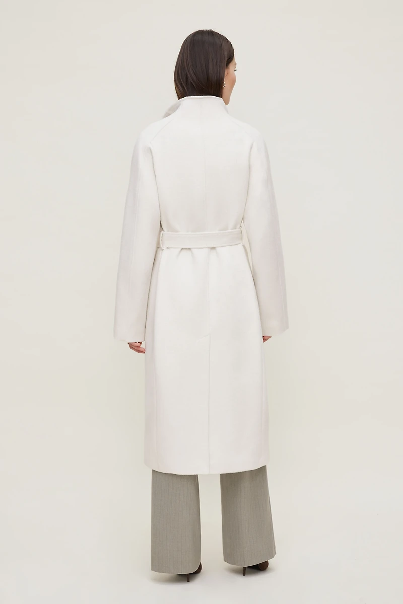 Manteau croisé en laine à ceinture