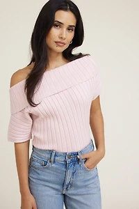 Chandail côtelé à épaules dégagées