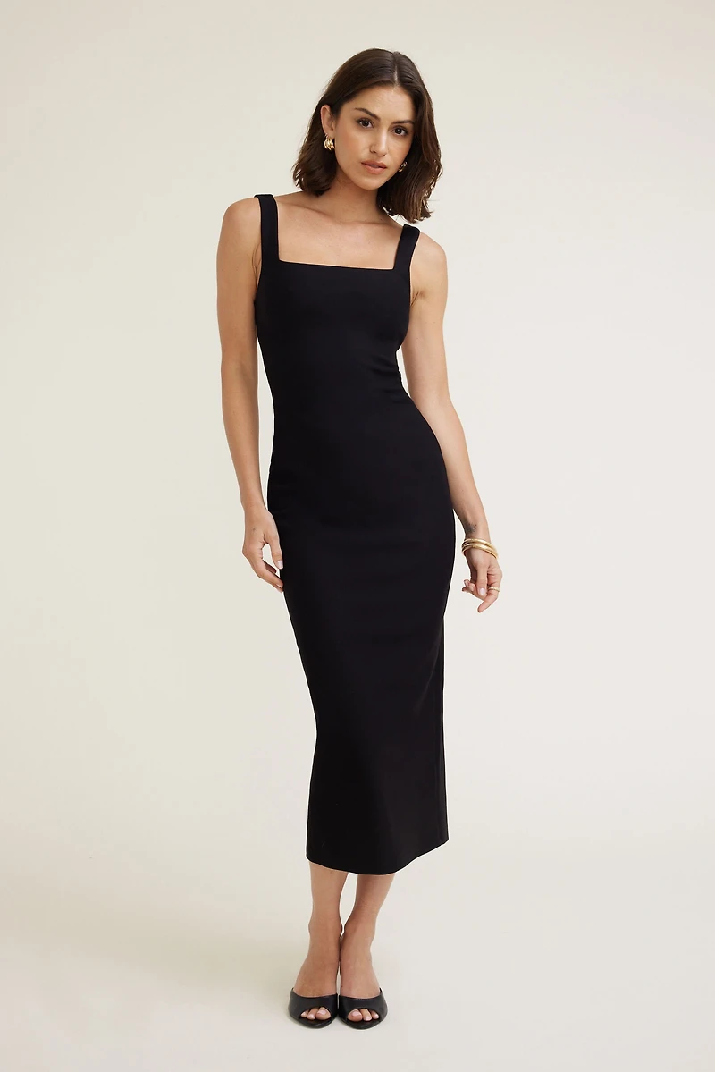 Robe maxi en point de Rome à dos ouvert