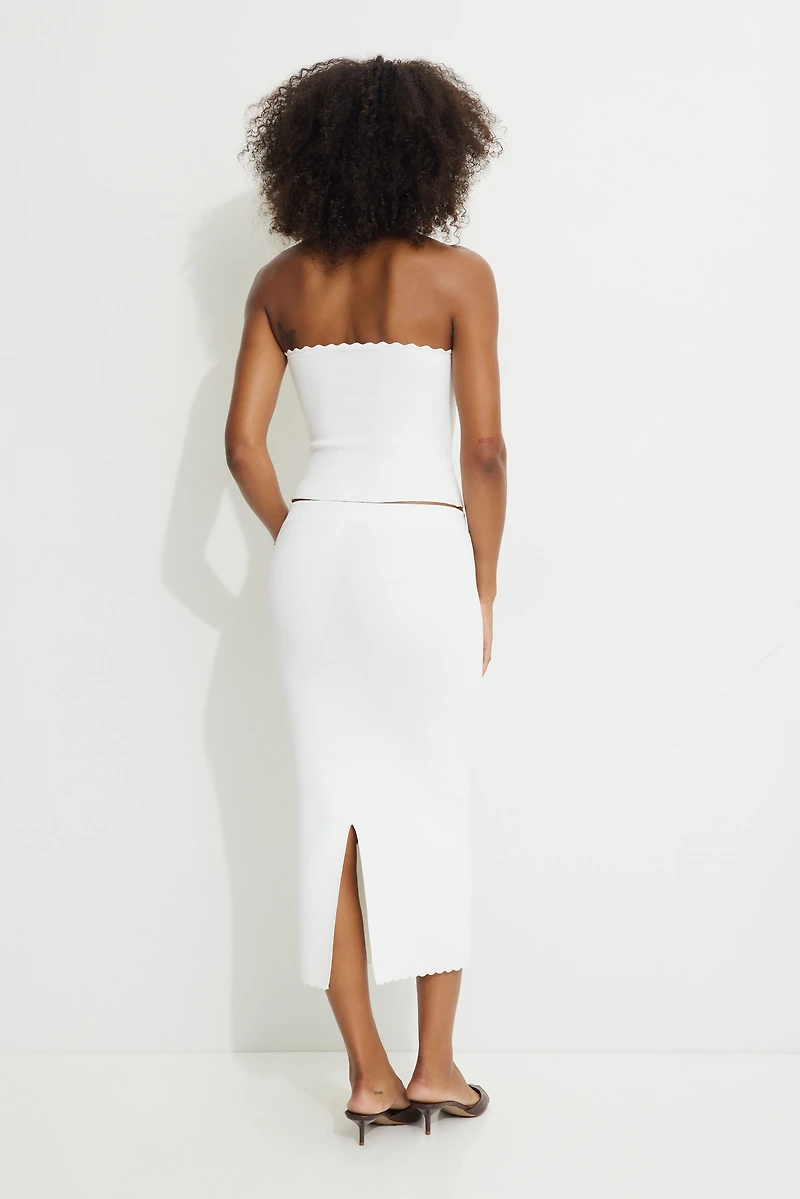 Jupe maxi en tricot à ourlet ondul