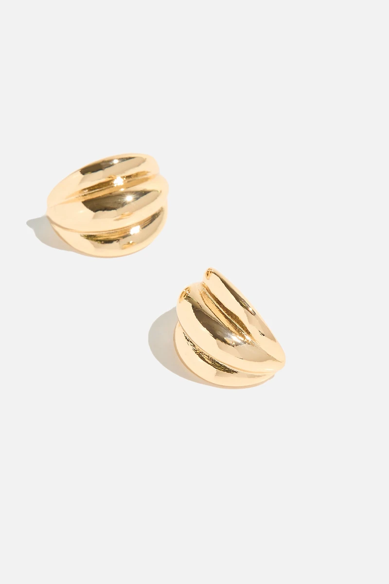 Ripple Button Earrings