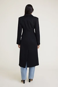 Manteau de laine cintr