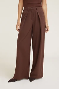 Pantalon plissé à jambe large
