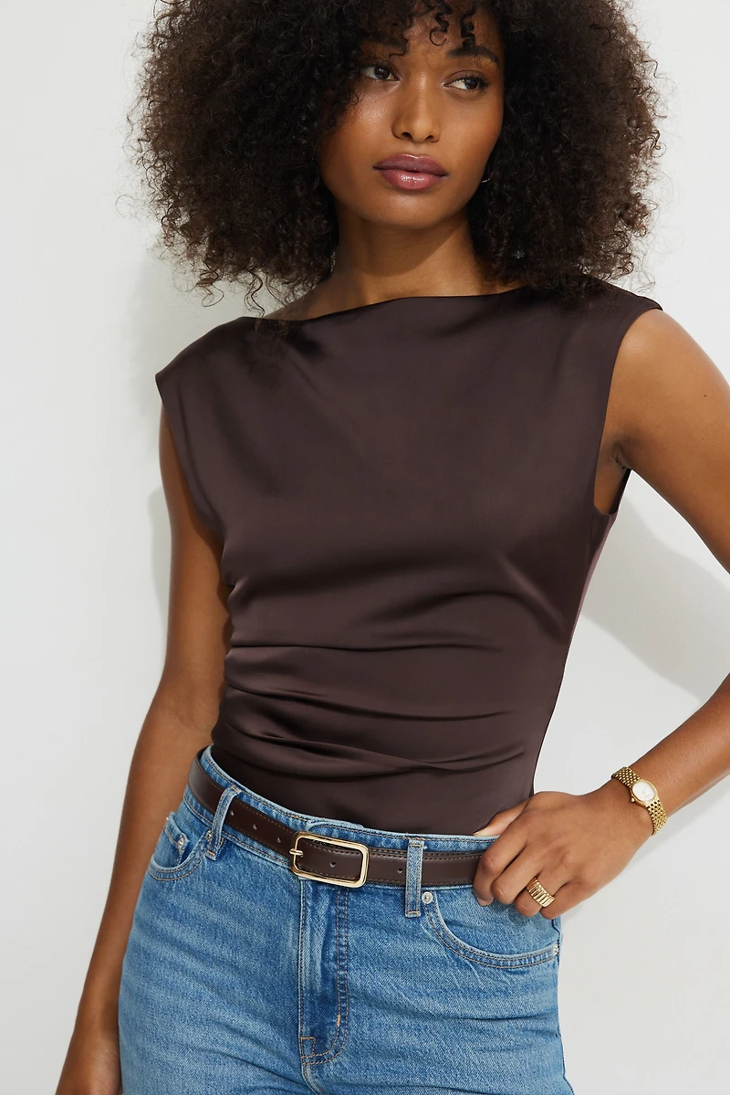 Rounded Rectangle Slim Faux Leather Belt