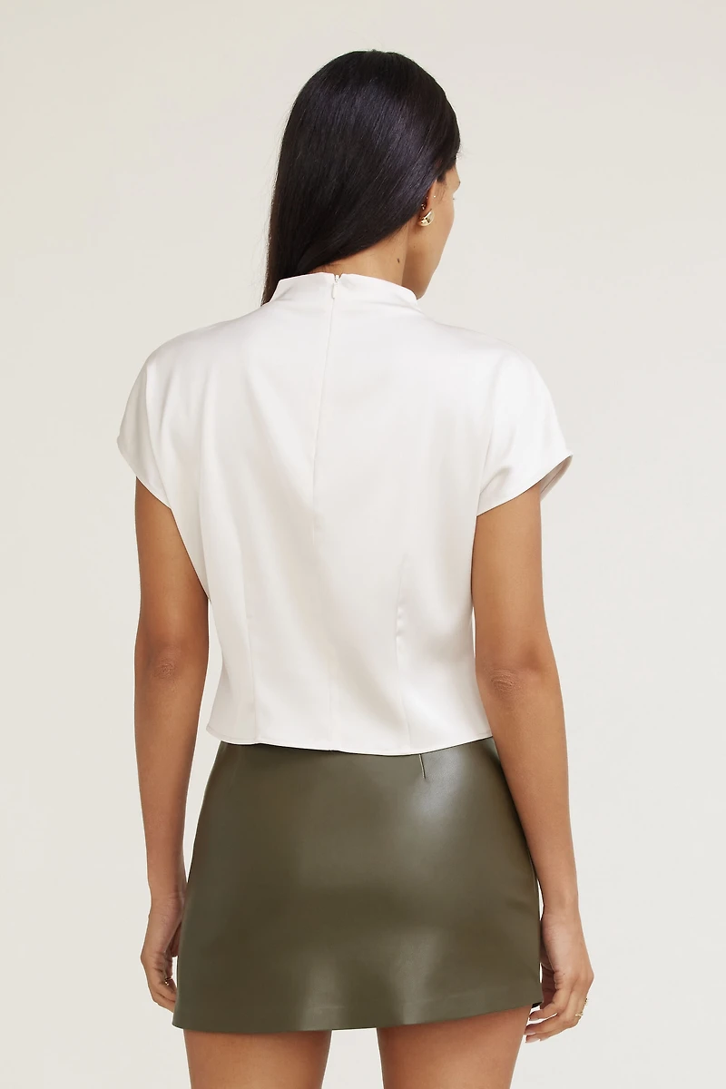 Blouse superposée en satin