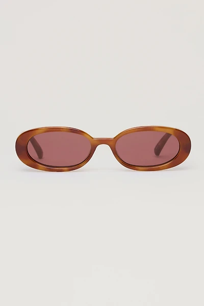 LE SPECS | Outta Love Oval Sunglasses